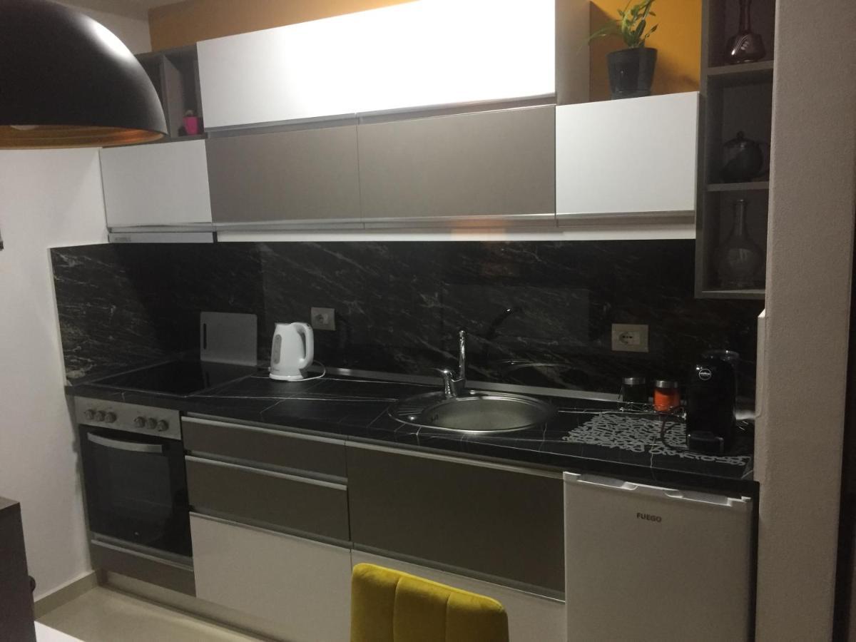 Best Apartment Поградец Экстерьер фото